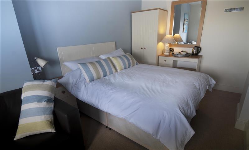 The Paris Hotel Coverack Eksteriør billede